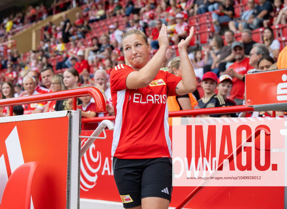 Fußball, Frauen, Testspiel, Saison 2024 2025, 1. FC Union Berlin - SV Werder Bremen, Dina Orschmann (1. Frauen 1. FC Union) bei der Teamvorstellung, 03.08. 2024,