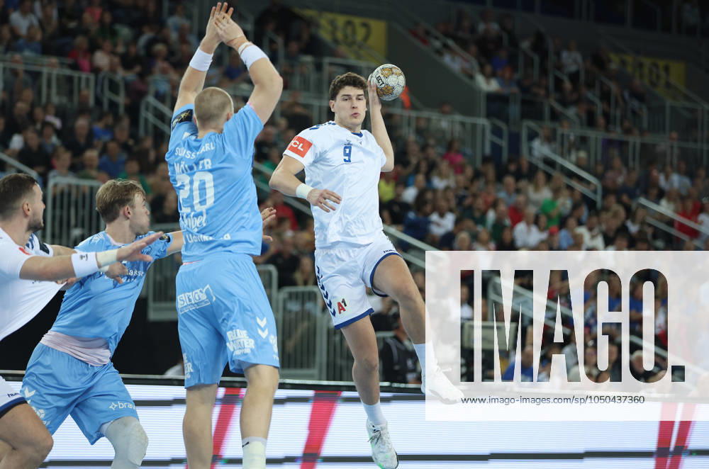 HC Zagreb v Aalborg Handbold - EHF Champions League ZAGREB, CROATIA - SEPTEMBER 18: Luka Lovre Klarica of HC Zagreb in action during EHF Champions League Group Phase match between HC Zagreb and Aalborg Handbold at Arena Zagreb on September 18, 2024 in Zagreb, Croatia. SanjinxStrukic PIXSELL
