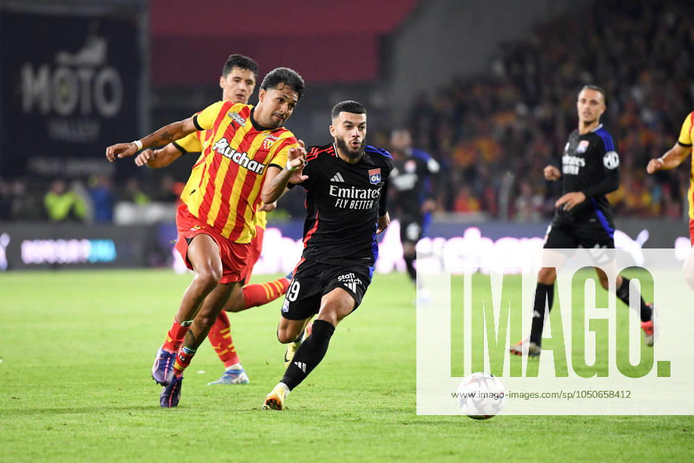 RC Lens v Olympique Lyonnais - Ligue 1 MCDonald s 2024 2025 14 Facundo Axel MEDINA (rcl) - 69 Georges Mikautadze (ol) during the Ligue 1 MCDonald s match between Lens and Lyon at Stade Bollaert-Delelis on September 15, 2024 in Lens, France. Lens France