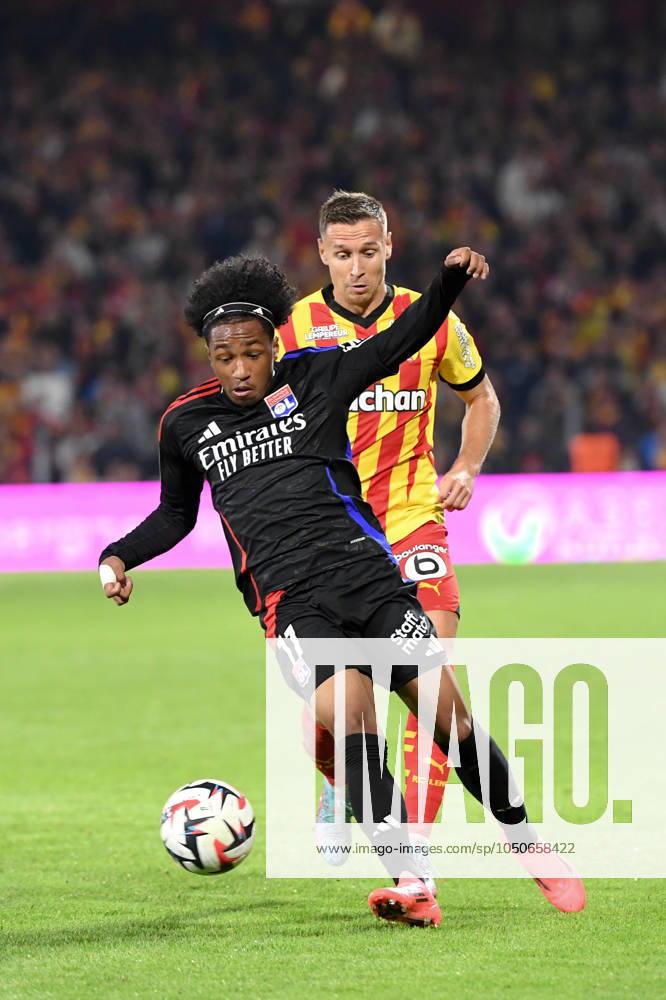RC Lens v Olympique Lyonnais - Ligue 1 MCDonald s 2024 2025 11 Malick FOFANA (ol) - 29 Przemyslaw FRANKOWSKI (rcl) during the Ligue 1 MCDonald s match between Lens and Lyon at Stade Bollaert-Delelis on September 15, 2024 in Lens, France. Lens France