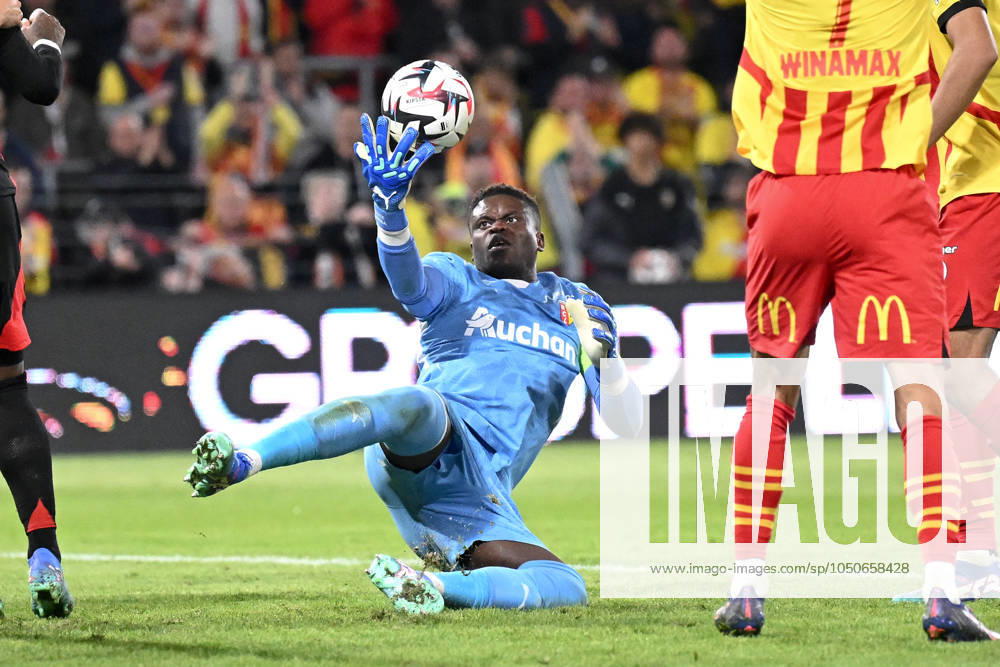 RC Lens v Olympique Lyonnais - Ligue 1 MCDonald s 2024 2025 30 Brice SAMBA (rcl) during the Ligue 1 MCDonald s match between Lens and Lyon at Stade Bollaert-Delelis on September 15, 2024 in Lens, France. Lens France