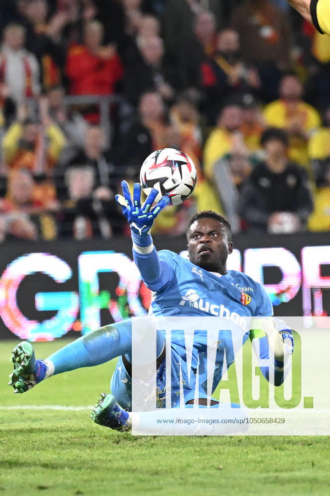 RC Lens v Olympique Lyonnais - Ligue 1 MCDonald s 2024 2025 30 Brice SAMBA (rcl) during the Ligue 1 MCDonald s match between Lens and Lyon at Stade Bollaert-Delelis on September 15, 2024 in Lens, France. Lens France