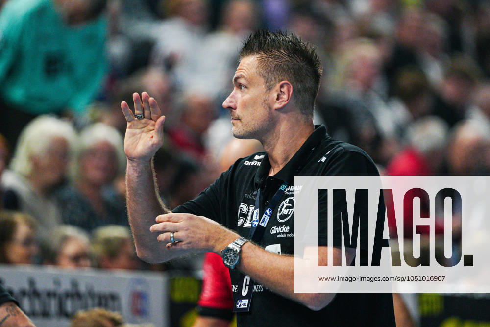 Carsten Lichtlein (MT Melsungen, Torwarttrainer) GER, THW Kiel vs. MT Melsungen, Handball, Bundesliga, Spieltag, 4, Saison 2024 2025, 26.09.2024 GER, THW Kiel vs. MT Melsungen, Handball, Bundesliga, Spieltag, 4, Saison 2024 2025, 26.09.2024 Kiel