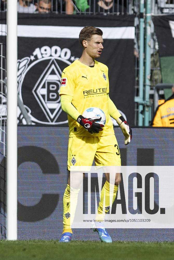 Moritz Nicolas (Borussia Moenchengladbach, 33). Moenchengladbach, Fussball 1.Bundesliga 5. Spieltag, Spieltag 5, Borussia Moenchengladbach - 1. FC Union Berlin, 28.09.2024, Borussia-Park, Moenchengladbach. DFL regulations prohibit any use of photographs as image sequences and or quasi-video Â