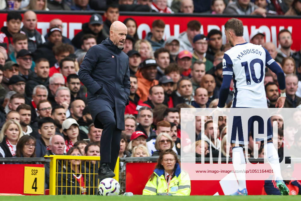 Premier League Manchester United, ManU v Tottenham Hotspur Erik ten Hag manager of Manchester United during the Premier League match Manchester United vs Tottenham Hotspur at Old Trafford, Manchester, United Kingdom, 29th September 2024 (Photo by Mark Cosgrove News Images)