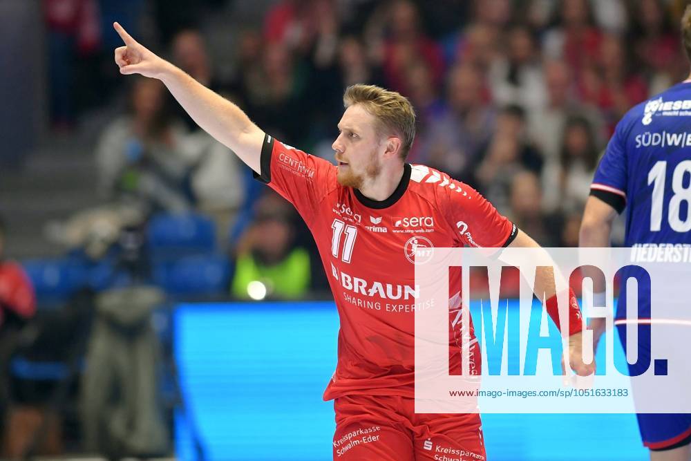 Jubel bei Dimitri Ignatow (MT Melsungen 11) , GER, MT Melsungen - SG BBM Bietigheim, Handball, 1. Bundesliga Maenner, 5. Spieltag, Saison 2024-2025, 05.10.2024, GER, MT Melsungen - SG BBM Bietigheim, Handball, 1. Bundesliga Maenner, 5. Spieltag, 05.10.2024 Kassel
