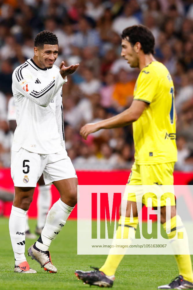 Jude Bellingham of Real Madrid gestures during the Spanish League, LaLiga EA Sports, football match played between Real Madrid and Villarreal CF at Santiago Bernabeu stadium on October 5, 2024, in Madrid, Spain. Madrid SPAIN - ZUMAa181 20241005_zaa_a181_219