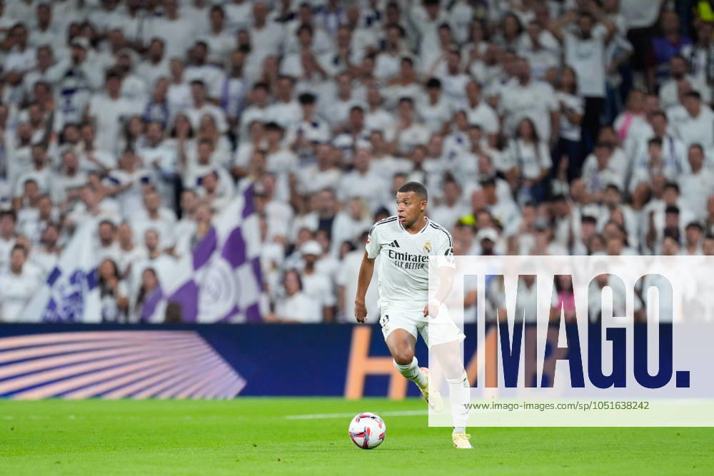 Kylian Mbappe of Real Madrid in action during the Spanish League, LaLiga EA Sports, football match played between Real Madrid and Villarreal CF at Santiago Bernabeu stadium on October 5, 2024, in Madrid, Spain. Madrid SPAIN - ZUMAa181 20241005_zaa_a181_184