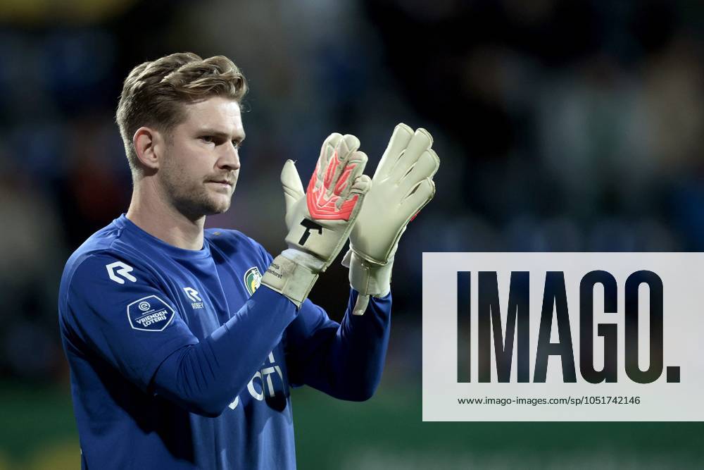 SITTARD - Fortuna Sittard goalkeeper Mattijs Branderhorst during the Dutch Eredivisie match between Fortuna Sittard and AZ Alkmaar at the Fortuna Sittard Stadium on Oct. 6, 2024 in Sittard, Netherlands. ANP JEROEN PUTMANS Dutch Eredivisie 2024 25 ANPxSportx IVx 510265238 originalFilename: 510265238