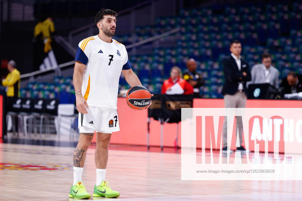 Facundo Campazzo of Real Madrid warms up during the Turkish Airlines EuroLeague, basketball match played between Real Madrid and Partizan Mozzart Bet Belgrade at WiZink Center on October 10, 2024 in Madrid, Spain. Madrid SPAIN - ZUMAa181 20241010_zaa_a181_075