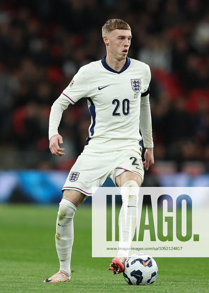 London, England, 10th October 2024. Cole Palmer of England during the UEFA Nations League match at Wembley Stadium, London. Picture credit should read: Paul Terry Sportimage . SPI-3369-0144