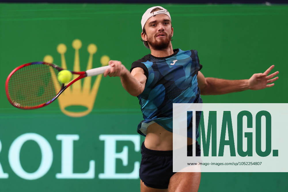 (241012) -- SHANGHAI, Oct. 12, 2024 -- Tomas Machac serves during the men s singles semifinal match between Jannik Sinner of Italy and Tomas Machac of the Czech Republic at the ATP, Tennis Herren World Tour Shanghai Masters tennis tournament in Shanghai, east China, Oct. 12, 2024. ) (SP)CHINA-SHANGHAI-TENNIS-ATP TOUR-SHANGHAI MASTERS(CN) WangxXiang