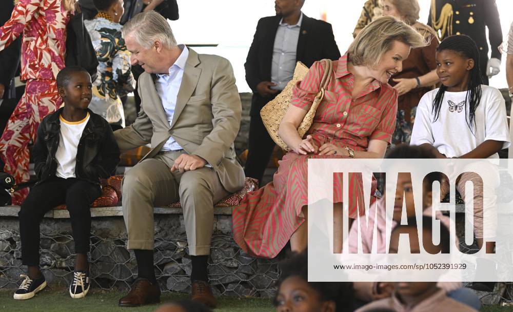 State Visit of King Philippe and Queen Mathilde to South Africa (Day 5) CAPE TOWN, SOUTH AFRICA - MARCH 26 : State Visit of King Philippe and Queen Mathilde to South Africa (Day 5) - King Philippe & Queen Mathilde visit of Philippi Village - Lunch at Den Anker - King Philippe & Queen Mathilde visit the UNESCO World Heritage site Kirstenbosch on 26, 2023 in Cape Town, South Africa, 26 03 2023 Cape Town South Africa