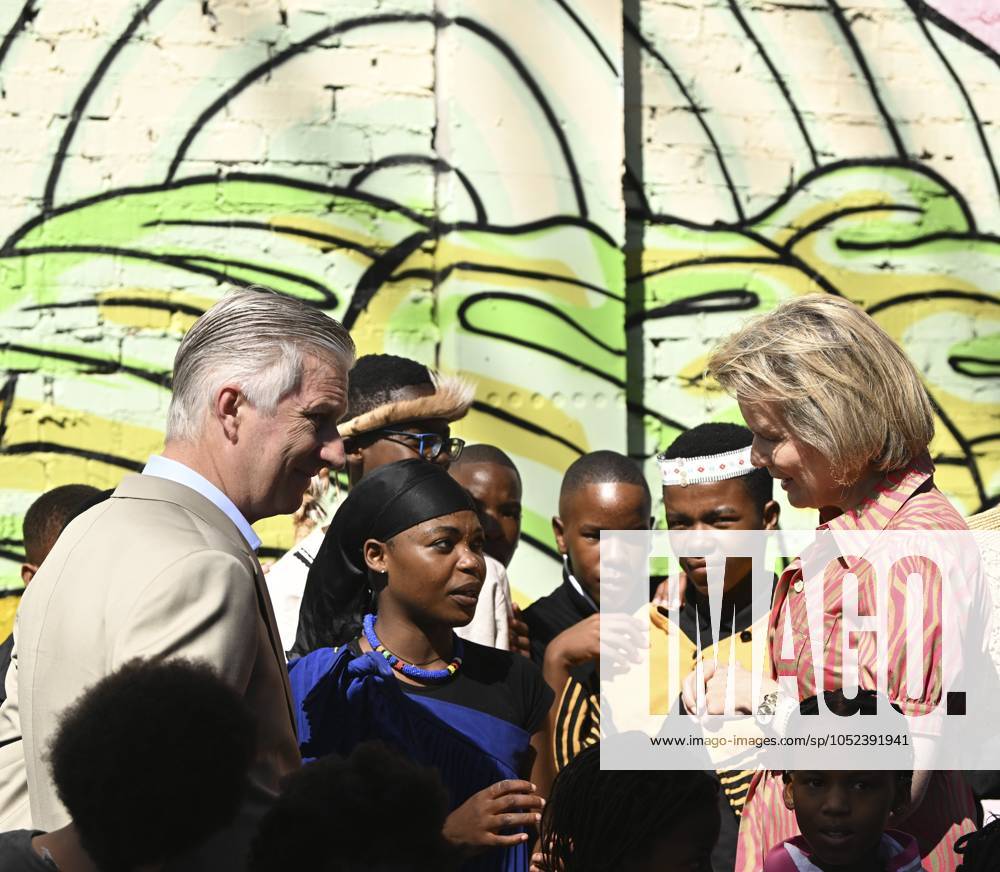 State Visit of King Philippe and Queen Mathilde to South Africa (Day 5) CAPE TOWN, SOUTH AFRICA - MARCH 26 : State Visit of King Philippe and Queen Mathilde to South Africa (Day 5) - King Philippe & Queen Mathilde visit of Philippi Village - Lunch at Den Anker - King Philippe & Queen Mathilde visit the UNESCO World Heritage site Kirstenbosch on 26, 2023 in Cape Town, South Africa, 26 03 2023 Cape Town South Africa