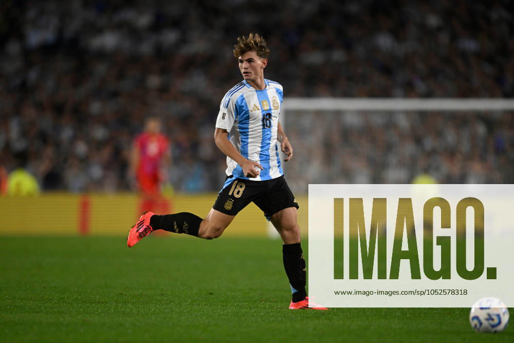 Nico Paz of Argentina during the FIFA World Cup, WM, Weltmeisterschaft, Fussball 2026 South American Qualifier match between Argentina and Bolivia at Estadio Mas Monumental Antonio Vespucio Liberti on October 15, 2024 in Buenos Aires, Argentina. Photo by D.Halisz SFSI Argentina v Bolivia - FIFA World Cup 2026 Qualifier