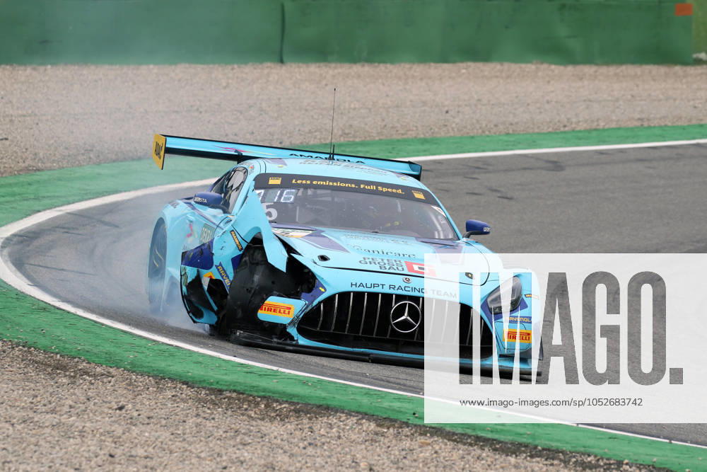 Hockenheim, Deutschland 18.-20. Oktober 2024: ADAC GT Masters Finale - Hockenheimring 2024 Im Bild: Max Reis(DEU) Kwanda Mokoena(ZAF), Hockenheimring Baden Württemberg
