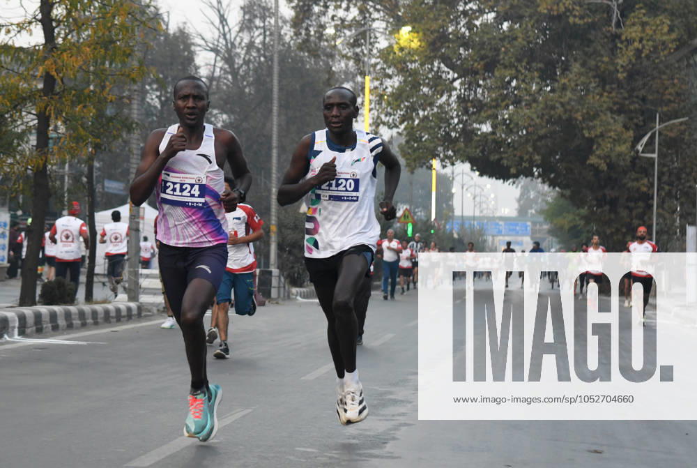 People in large number participated in the International Kashmir Marathon held in Srinagar. Srinagar India - ZUMAz120 0774165751st