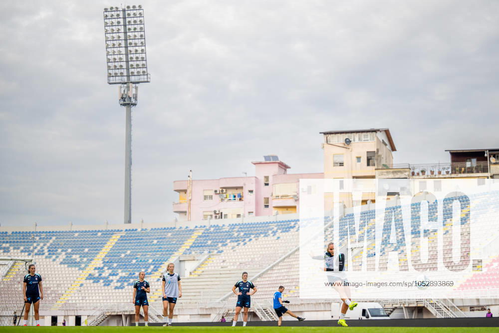 Cathinka Tandberg of the Norwegian women s national football team during a training session on October 24, 2024 in Shkodër. Photo: Vegard Grott BILDBYRAN kod VG VG0679 bbeng fotboll football soccer fotball norge norway women dam UEFA EURO, EM, Europameisterschaft,Fussball Qualifier, EM, Europameisterschaft em-kvalifisering kvinner em-kvalik em-kval träning practice training trening
