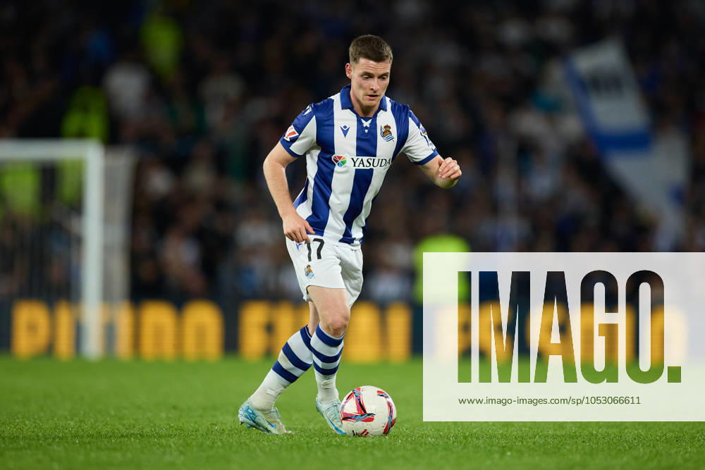 Sergio Gomez of Real Sociedad in action during the LaLiga EA Sports match between Real Sociedad and CA Osasuna at Reale Arena on October 27, 2024, in San Sebastian, Spain. San Sebastian SPAIN - ZUMAa181 20241027_zaa_a181_304