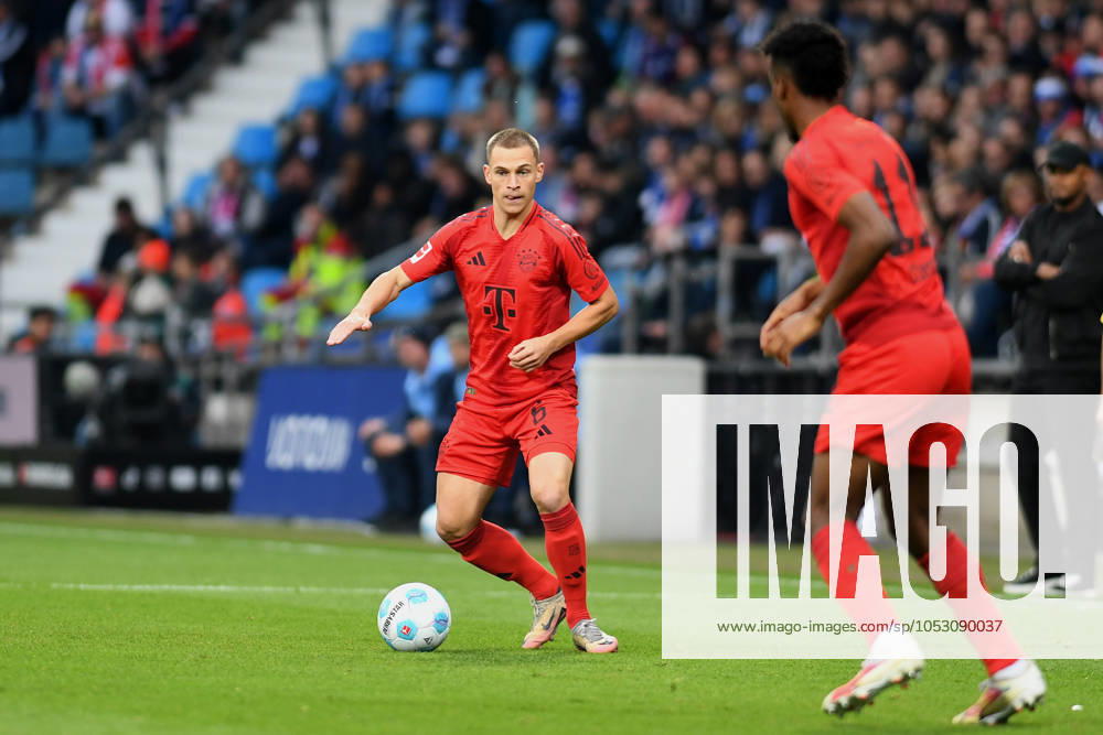 Joshua Kimmich (FC Bayern Muenchen) in Aktion, am Ball, Einzelaktion waehrend des Spiels der 1. Bundesliga zwischen VfL Bochum 1848 und FC Bayern München, Vonovia Ruhrstadion am 27. October 2024 in Bochum, Deutschland. (Foto von Ralf Treese DeFodi Images) +++ Joshua Kimmich (FC Bayern Muenchen) controls the ball during the Bundesliga match between VfL Bochum 1848 and FC Bayern München at Vonovia Ruhrstadion on October 27, 2024 in Bochum, Germany. (Photo by Ralf Treese DeFodi Images) DFL regulations prohibit any use of photographs as image sequences and or quasi-video. not used in POL SRB CRO FRA GBR NED ITA USA Defodi-521_BOCFCB20241027_094