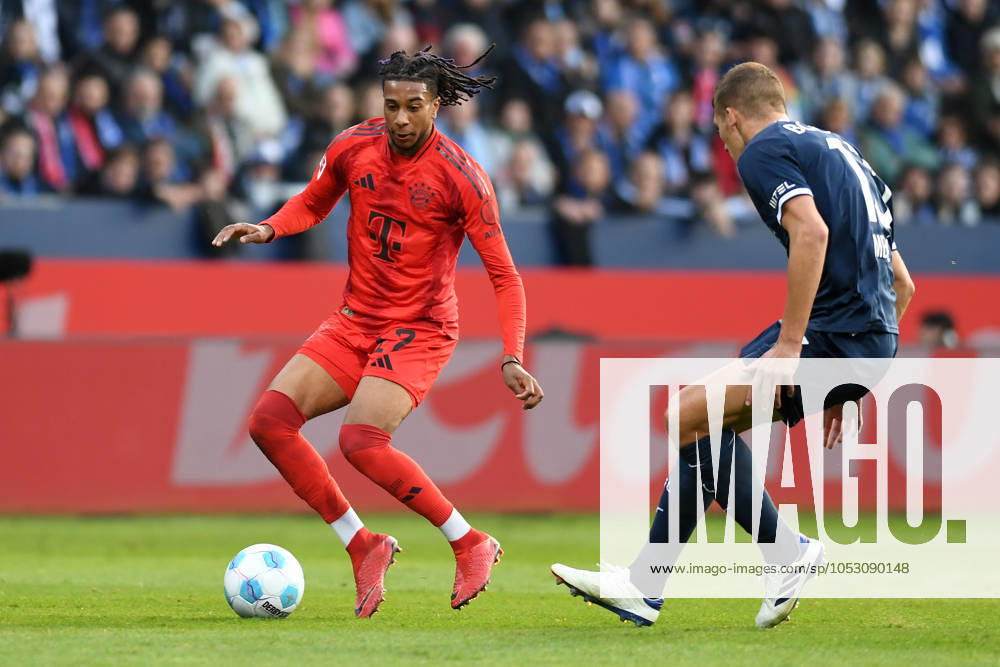 Michael Olise (FC Bayern Muenchen) in Aktion, am Ball, Einzelaktion waehrend des Spiels der 1. Bundesliga zwischen VfL Bochum 1848 und FC Bayern München, Vonovia Ruhrstadion am 27. October 2024 in Bochum, Deutschland. (Foto von Ralf Treese DeFodi Images) +++ Michael Olise (FC Bayern Muenchen) controls the ball during the Bundesliga match between VfL Bochum 1848 and FC Bayern München at Vonovia Ruhrstadion on October 27, 2024 in Bochum, Germany. (Photo by Ralf Treese DeFodi Images) DFL regulations prohibit any use of photographs as image sequences and or quasi-video. not used in POL SRB CRO FRA GBR NED ITA USA Defodi-521_BOCFCB20241027_134