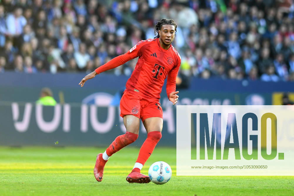 Michael Olise (FC Bayern Muenchen) in Aktion, am Ball, Einzelaktion waehrend des Spiels der 1. Bundesliga zwischen VfL Bochum 1848 und FC Bayern München, Vonovia Ruhrstadion am 27. October 2024 in Bochum, Deutschland. (Foto von Ralf Treese DeFodi Images) +++ Michael Olise (FC Bayern Muenchen) controls the ball during the Bundesliga match between VfL Bochum 1848 and FC Bayern München at Vonovia Ruhrstadion on October 27, 2024 in Bochum, Germany. (Photo by Ralf Treese DeFodi Images) DFL regulations prohibit any use of photographs as image sequences and or quasi-video. not used in POL SRB CRO FRA GBR NED ITA USA Defodi-521_BOCFCB20241027_143