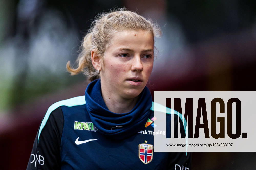 Justine Kielland of the Norwegian women s national football team during a training session on November 28, 2024 in Larne. Photo: Marius Simensen BILDBYRAN COP 238 bbeng dam football fotball fotboll norge norway practice soccer training trening träning uefa women s EURO Qualifier, EM, Europameisterschaft