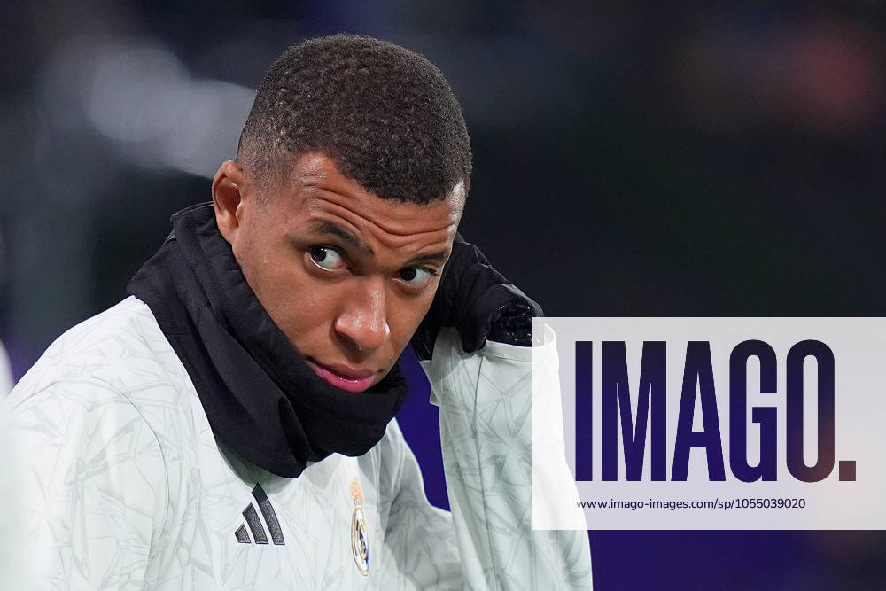 Real Madrid s Kylian Mbappe during the Uefa Champions League soccer match between Atalanta and Real Madrid a at the Gewiss Stadium in Bergamo, north Italy - Tuesday , December 10 , 2024. - Soccer .