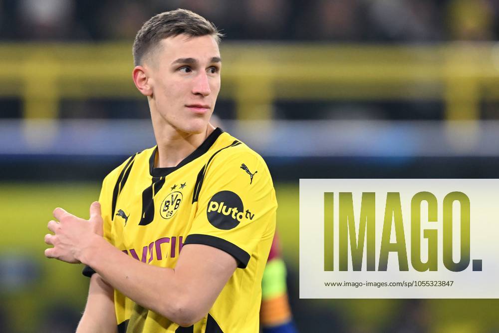 DORTMUND - Nico Schlotterbeck of Borussia Dortmund during the UEFA Champions league match between Borussia Dortmund and FC Barcelona, Barca at the Signal Iduna Park on Dec. 11, 2024 in Dortmund, Germany. ANP Hollandse Hoogte UEFA Champions League 2024 25 League phase 6 2024 25 ANPxSportx xGerritxvanxKeulenxIVx 515703268 originalFilename: 515703268