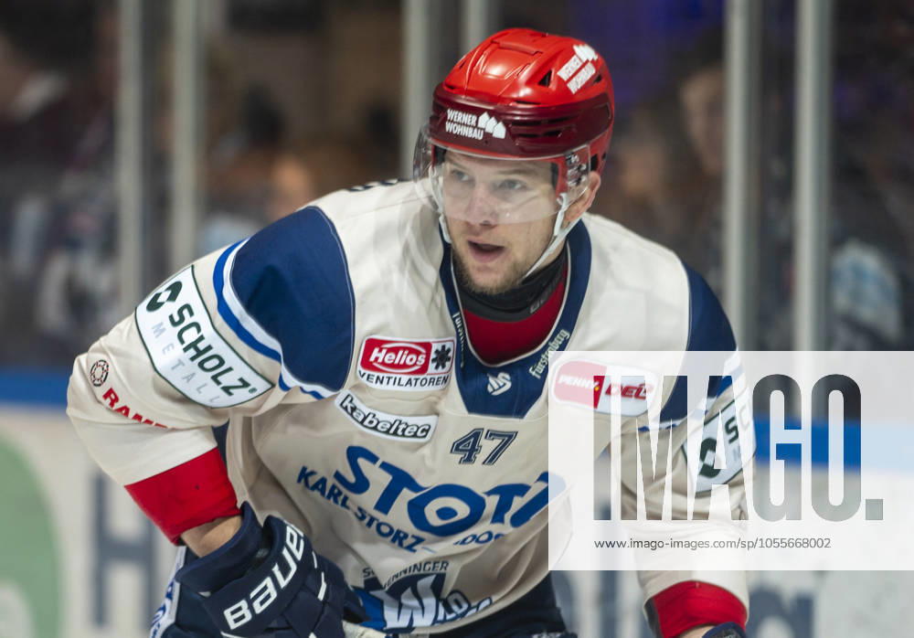 Alexander Karachun (Schwenninger Wild Wings, 47) Iserlohn Roosters - Schwenninger Wild Wings 18.12.2024, Eishockey, Eishockey Penny DEL, GER, Iserlohn, Balver Zinn Arena