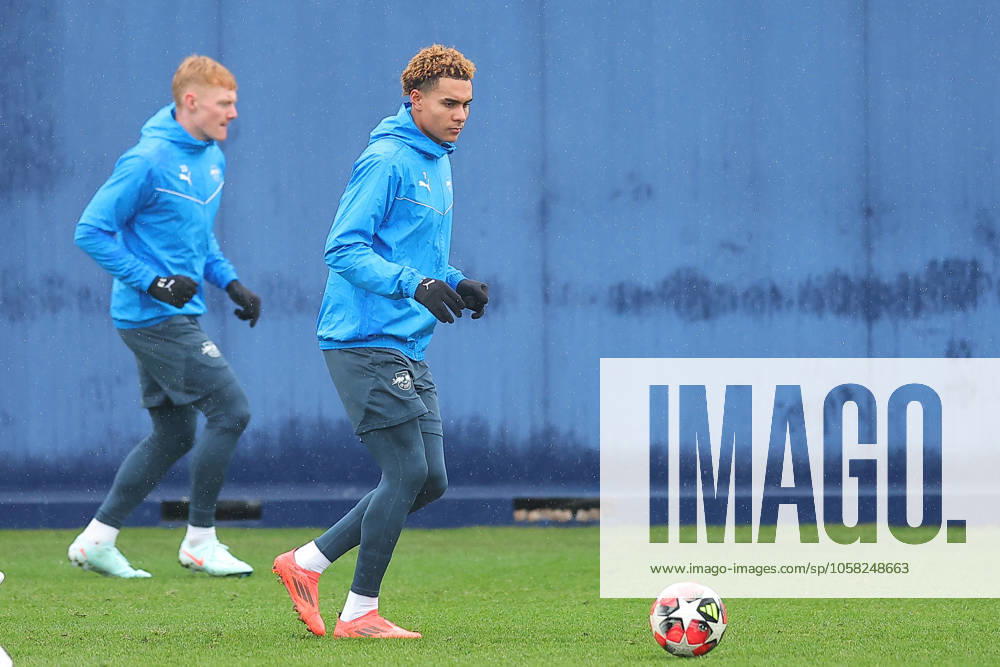 RB Leipzig - Training Champions League Leipzig, 28.01.2025, RBL Trainingszentrum, UEFA Champions League, RB LEIPZIG Abschlusstraining vorm morgigen Spiel bei Sturm Graz , Im Bild: Antonio Nusa , Nur zur redaktionellen Nutzung. Editorial use only. ,