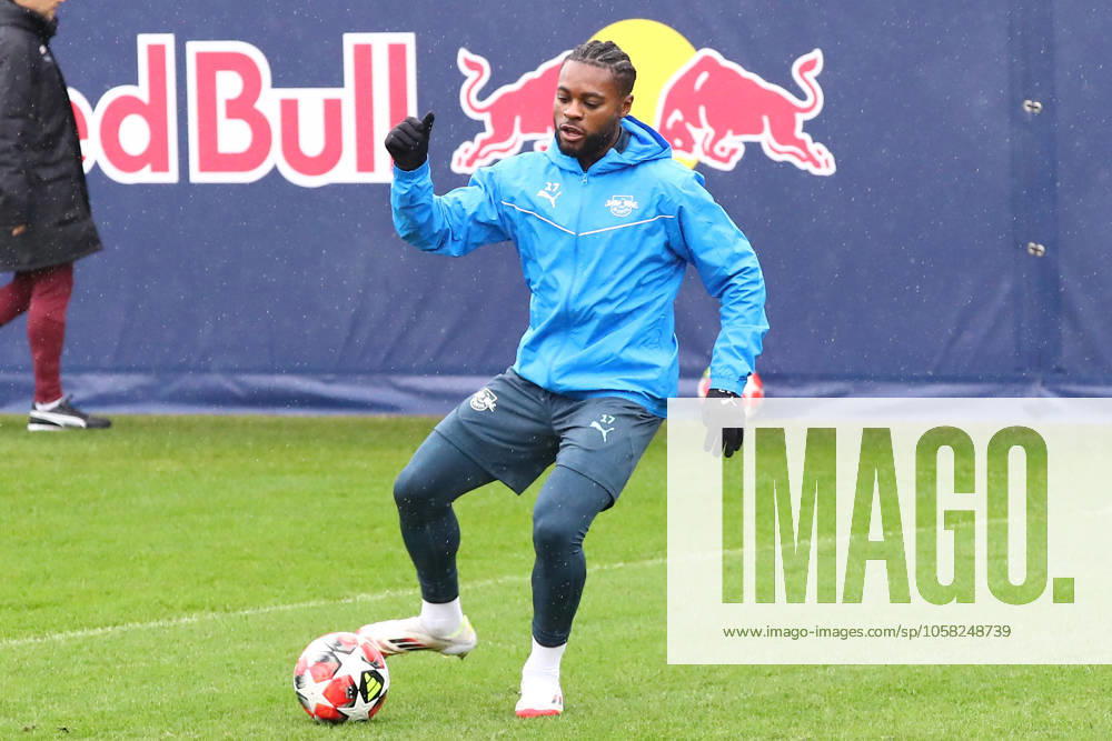 RB Leipzig - Training Champions League Leipzig, 28.01.2025, RBL Trainingszentrum, UEFA Champions League, RB LEIPZIG Abschlusstraining vorm morgigen Spiel bei Sturm Graz , Im Bild: Ridle Baku , Nur zur redaktionellen Nutzung. Editorial use only. ,