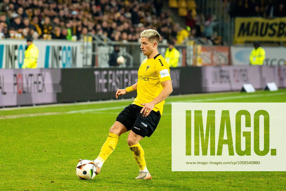 Lukas Scepanik (Alemannia Aachen, 08) TSV Alemannia Aachen vs. FC Energie Cottbus, Fussball, 3. Liga, 22. Spieltag, Saison 2024 2025, 31.01.2025 TSV Alemannia Aachen vs. FC Energie Cottbus, Fussball, 3. Liga, 22. Spieltag, Saison 2024 2025, 31.01.2025 Aachen