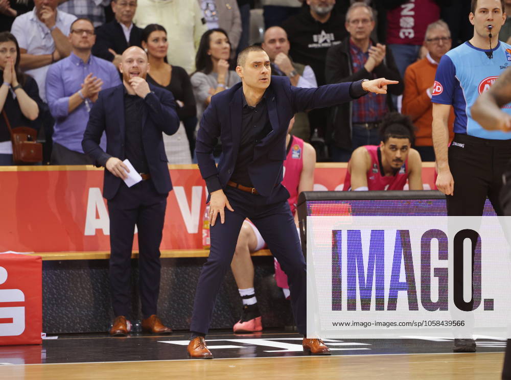 Trainer Marko Stankovic Telekom Baskets Bonn vs. Niners Chemnitz 19. Spieltag - Saison 2024 25