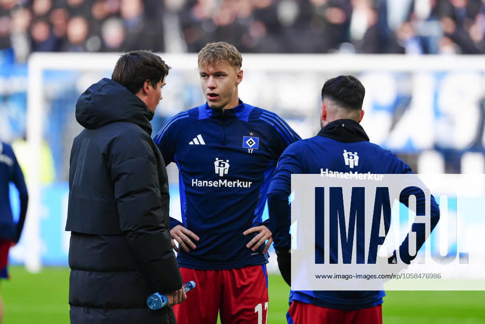 Merlin Polzin (Hamburger SV, Trainer), Adam Karabec (Hamburger SV, 17), Marco Richter (Hamburger SV, 20) GER, Hamburger SV vs. Hannover 96, Fussball, 2. Bundesliga, Spieltag 20, Saison 2024 2025, 02.02.2025 DFL REGULATIONS PROHIBIT ANY USE OF PHOTOGRAPHS AS IMAGE SEQUENCES AND OR QUASI-VIDEO GER, Hamburger SV vs. Hannover 96, Fussball, 2. Bundesliga, Spieltag 20, Saison 2024 2025, 02.02.2025 Hamburg