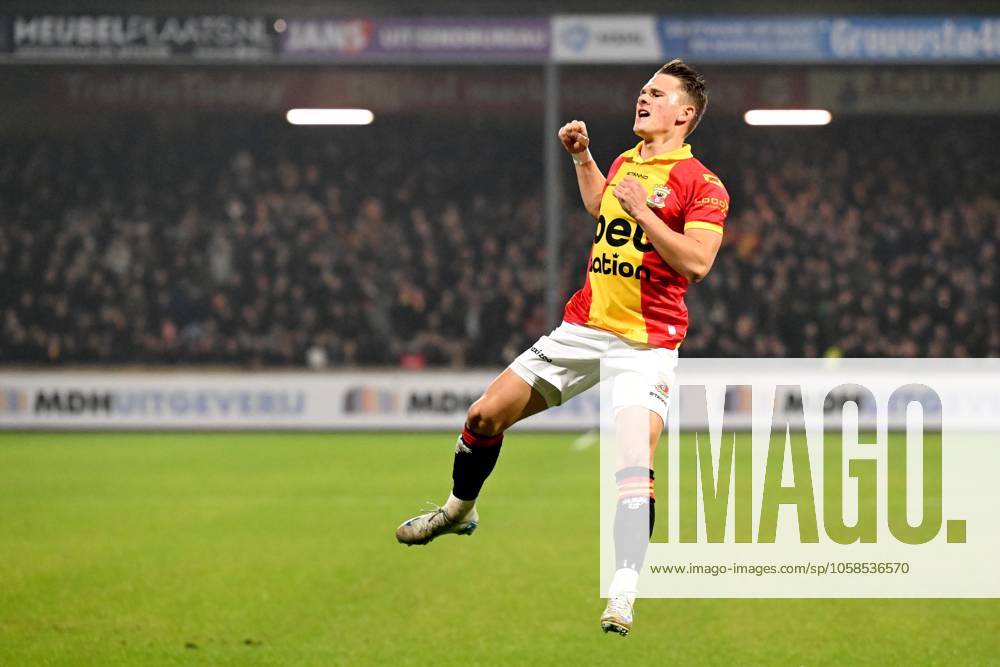 DEVENTER - Mathis Suray of Go Ahead Eagles celebrates the 1-0 during the KNVB Beker match between Go Ahead Eagles and VV Noordwijk (am) at De Adelaarshorst on Feb. 5, 2025 in Deventer, Netherlands. ANP TOTO KNVB CUP Quarter Final 2024 25 ANPxSportx IVx 519209765 originalFilename: 519209765