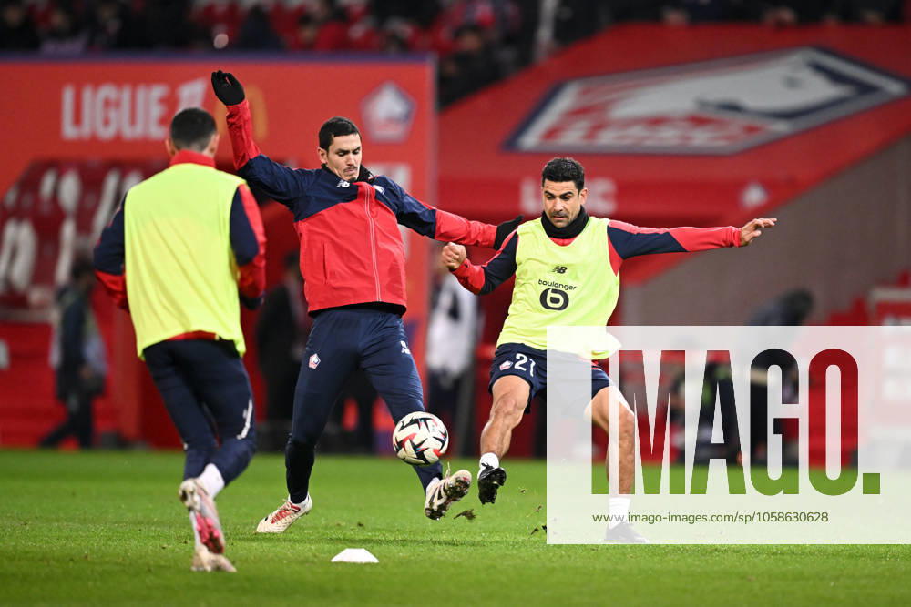 LOSC Lille v Le Havre Athletic Club - Ligue 1 McDonald s 2024 2025 21 Benjamin ANDRE (losc) - 02 Aissa MANDI (losc) during the Ligue 1 McDonald s match between Lille and Le Havre at Stade Pierre Mauroy on February 8, 2025 in Lille, France. Lille France