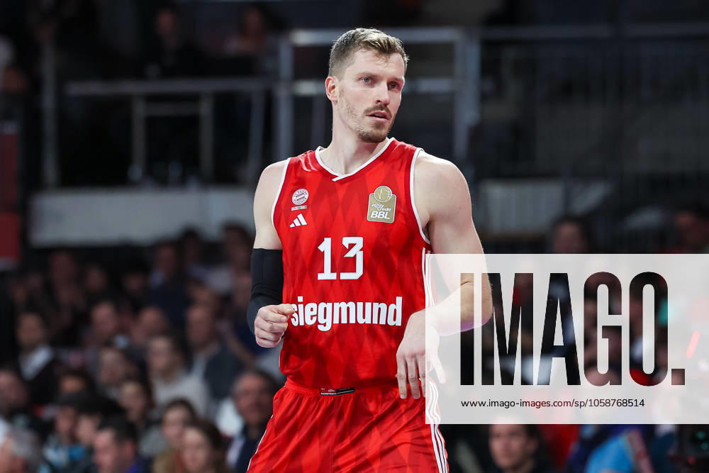 Andreas Obst (FC Bayern Basketball, 13), GER, FC Bayern Muenchen vs. Skyliners Frankfurt, Basketball, easycredit Basketball Bundesliga, BBL, 21. Spieltag, Saison 2024 2025, 11.02.2025, GER, FC Bayern Muenchen vs. Skyliners Frankfurt, Basketball, easycredit Basketball Bundesliga, BBL, 21. Spieltag, Saison 2024 2025, 11.02.2025 Muenchen