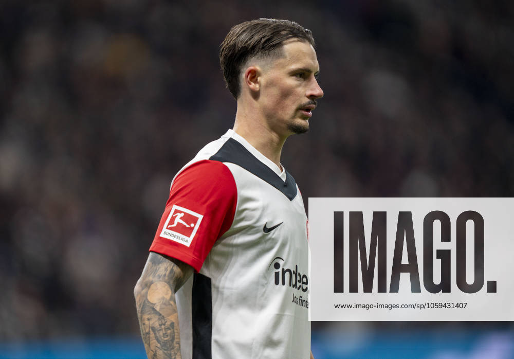 Robin Koch (Eintracht Frankfurt) 01.03.2025, Eintracht Frankfurt - Bayer Leverkusen, Fussball, Bundesliga, GER, Frankfurt, Deutsche Bank Park, Saison 24 25, 24. Spieltag DFL regulations prohibit any use of photographs as image sequences and or quasi-video.