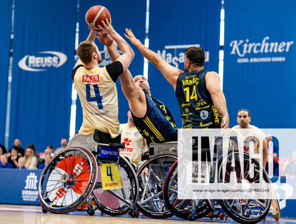 GER, Rollstuhlbasketball, Maenner Frauen, Saison 24 25, IWBF Europe prensented Champions Cup - Viertelfinale, Thuringia Bulls - Fenerbahce Goeksel Celik Huber Hager (Thuringia Bulls) 99189 Elxleben Fit-In Freizeitanlage Sporthal Thueringen Deutschland