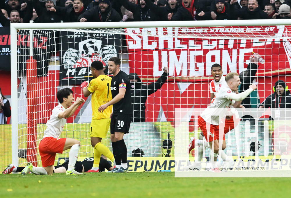 Fussball-Bundesliga - Saison 2024 2025 Mewa-Arena Mainz - 15.03.2025 1. FSV Mainz 05 (mz) - FC Freiburg (fr) 2:2 Andreas HANCHE-OLSEN (1. FSV Mainz 05) jubelt nach seinem Tor zum 2:1 DFL REGULATIONS PROHIBIT ANY USE OF PHOTOGRAPHS AS IMAGE SEQUENCES AND OR QUASI VIDEO NATIONAL AND INTERNATIONAL NEWS AGENCIES OUT Fussball-Bundesliga - 1. FSV Mainz 05