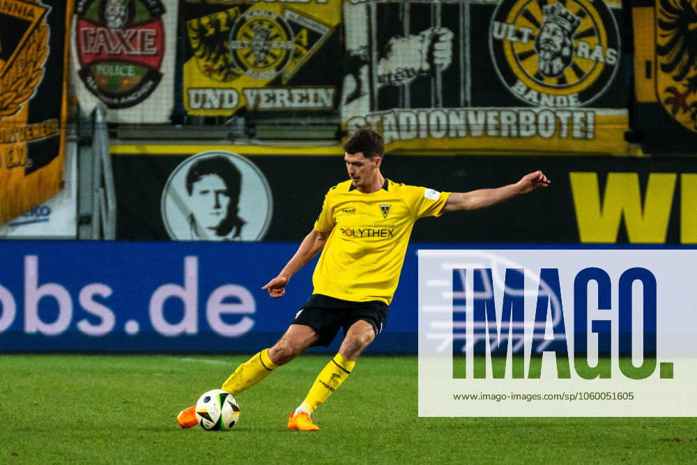 Danilo Wiebe (Alemannia Aachen, 28) TSV Alemannia Aachen vs. FC Hansa Rostock, Fussball, 3. Liga, 29. Spieltag, Saison 2024 2025, 16.03.2025 TSV Alemannia Aachen vs. FC Hansa Rostock, Fussball, 3. Liga, 29. Spieltag, Saison 2024 2025, 16.03.2025 Aachen