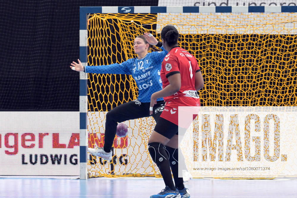 Marie Kristin Weiss (TusSies Metzingen, 12) im Tor HB Ludwigsburg vs. TusSies Metzingen, Handball, HBF, 20.Ligaspieltag, Saison 2024 2025, 19.03.2025 HB Ludwigsburg vs. TusSies Metzingen, Handball, HBF, 20.Ligaspieltag, Saison 2024 2025, 19.03.2025 Ludwigsburg