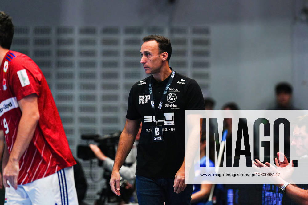 Roberto Garcia Parrondo (MT Melsungen, Trainer) GER, Handball Verein Hamburg vs. MT Melsungen, Handball, Bundesliga, Spieltag 23, Saison 2024 2025, 20.03.2025 GER, Handball Sport Verein Hamburg vs. MT Melsungen, Handball, Bundesliga, Spieltag 23, Saison 2024 2025, 20.03.2025 Hamburg
