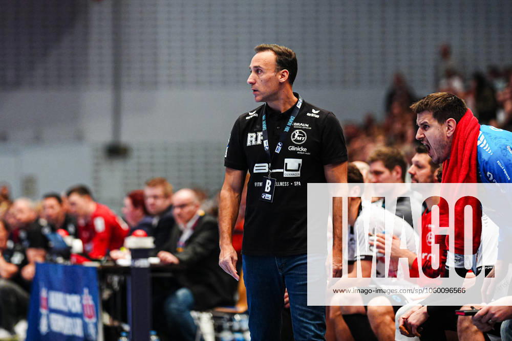 Roberto Garcia Parrondo (MT Melsungen, Trainer) GER, Handball Verein Hamburg vs. MT Melsungen, Handball, Bundesliga, Spieltag 23, Saison 2024 2025, 20.03.2025 GER, Handball Sport Verein Hamburg vs. MT Melsungen, Handball, Bundesliga, Spieltag 23, Saison 2024 2025, 20.03.2025 Hamburg