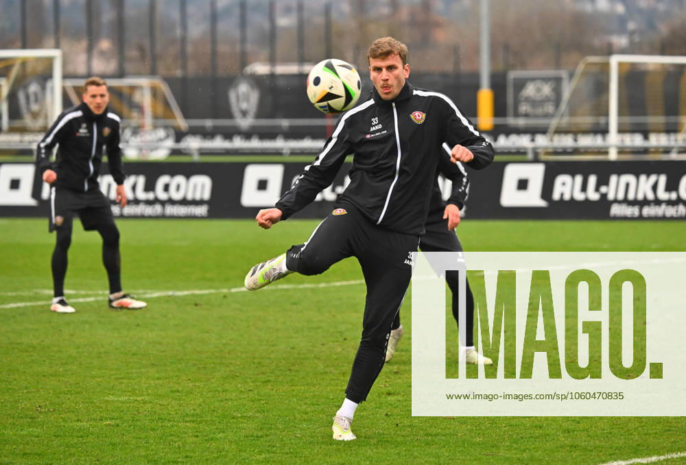 Christoph Daferner, SG Dynamo Dresden, Training, Fußball, Fussball, 3. Liga, Dritte Liga, Saison 2024 2025, AOK PLUS Walter-Fritzsch-Akademie, Messering 18, Dresden, Ostragehege, 26.03.2025,