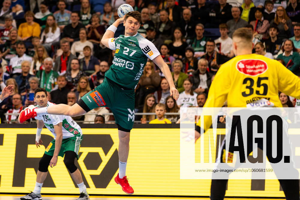Oskar SUNNEFELDT (FRISCH AUF! Goeppingen, 27) erzielt ein Tor, Aktion, Torwurf TSV Hannover-Burgdorf (HAN) vs. FRISCH AUF! Goeppingen (FAG), Handball, Maenner, Daikin Handball Bundesliga (HBL), 25. Spieltag, Spielzeit 2024 2025, 06.04.2025 TSV Hannover-Burgdorf (HAN) vs. FRISCH AUF! Goeppingen (FAG), Handball, Maenner, Daikin Handball Bundesliga (HBL), 25. Spieltag, Spielzeit 2024 2025, 06.04.2025 Hannover