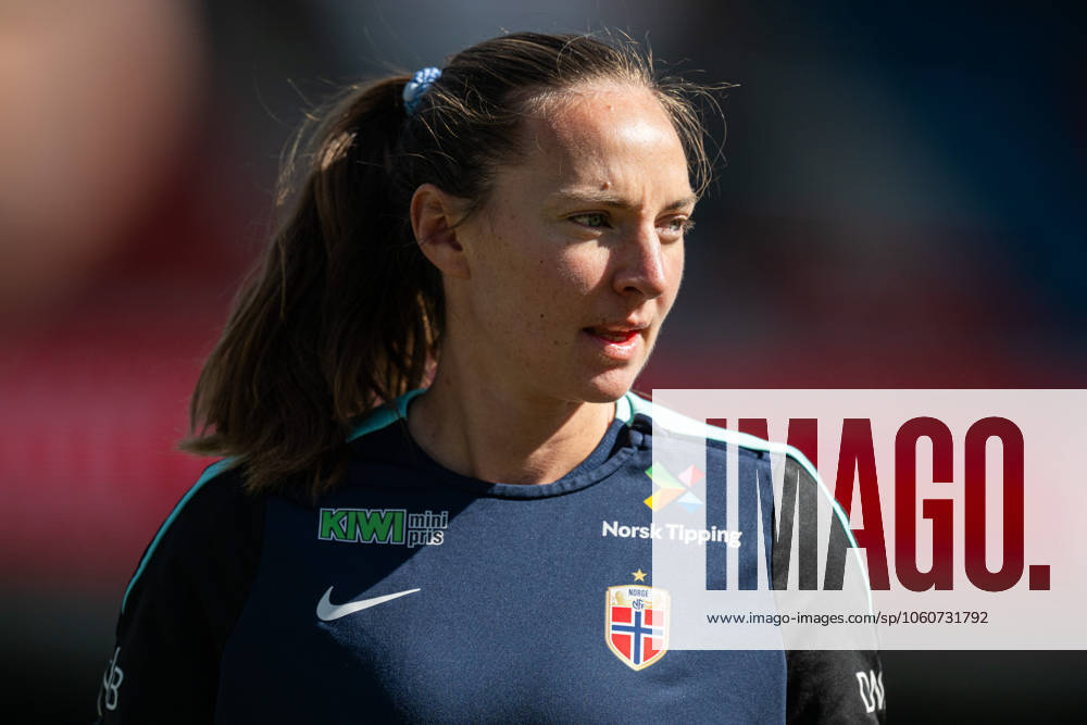 Marit Bratberg Lund of the Norwegian women s national football team during a training session on April 7, 2025 in Oslo. Photo: Vegard Grott BILDBYRAN kod VG VG0746 bbeng fotboll football soccer fotball norge norway women dam nations league träning practice training trening