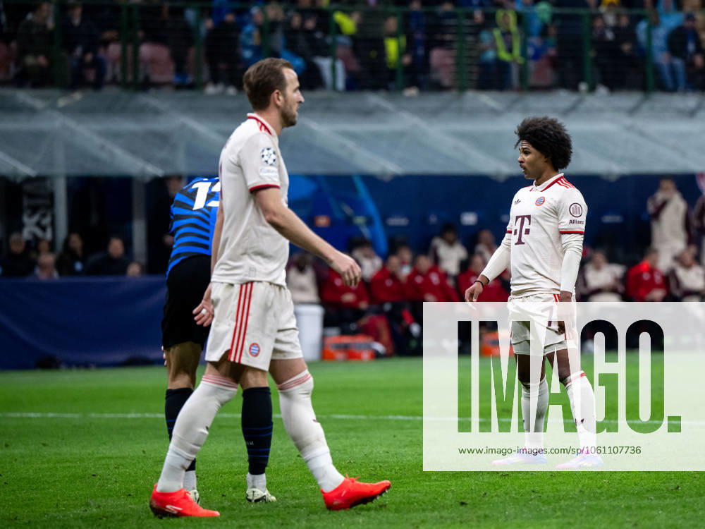 Serge Gnabry (FC Bayern Muenchen, 07) aergert sich ueber eine vergebene Torchance, davor Harry Kane (FC Bayern Muenchen, 09), ITA, Inter Mailand vs FC Bayern Muenchen, Fussball, UEFA Champions League, Viertelfinale Rueckspiel, Saison 2024 2025, 16.04.2025 ITA, Inter Mailand vs FC Bayern Muenchen, Fussball, UEFA Champions League, Viertelfinale Rueckspiel, Saison 2024 2025, 16.04.2025 Milano