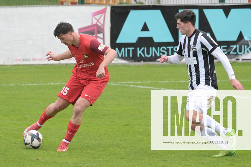 Antonis Aidonis (SG Sonnenhof Großaspach, 15) im Zweikampf mit Yannick Spaet (FC 08 Villingen II, 11) FC 08 Villingen II vs. SG Sonnenhof Großaspach, Fussball, Oberliga Baden-Wuerttemberg, 28.Spieltag, Saison 2024 2025, 20.04.2025 FC 08 Villingen II vs. SG Sonnenhof Großaspach , Fussball, Oberliga Baden-Wuerttemberg, 28.Spieltag , Saison 2024 2025 , 20.04.2025 Villingen